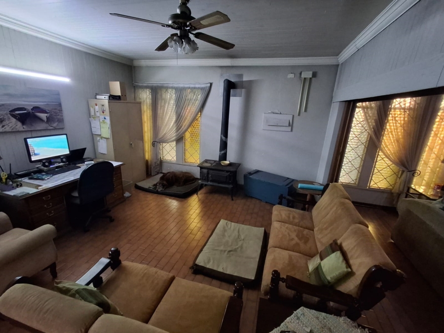3 Bedroom Property for Sale in Tileba Gauteng