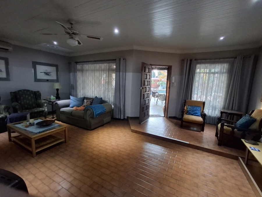 3 Bedroom Property for Sale in Tileba Gauteng