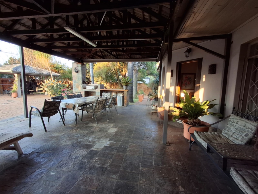 3 Bedroom Property for Sale in Tileba Gauteng