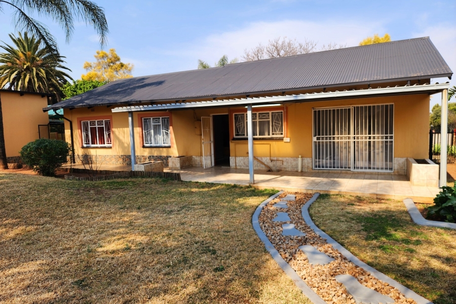 3 Bedroom Property for Sale in Valhalla Gauteng
