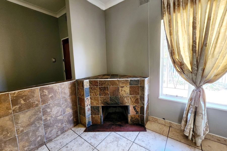 3 Bedroom Property for Sale in Valhalla Gauteng