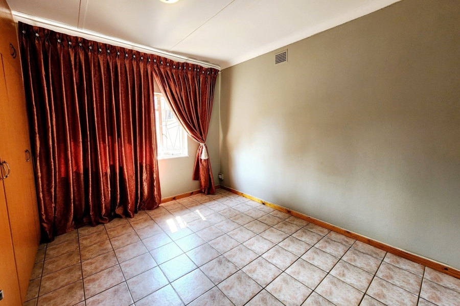 3 Bedroom Property for Sale in Valhalla Gauteng