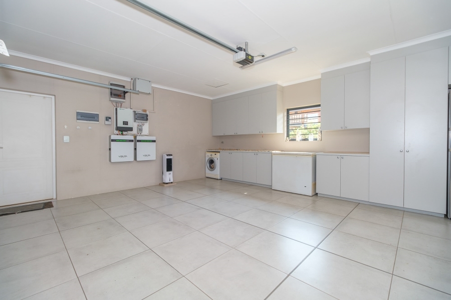 3 Bedroom Property for Sale in North Riding AH Gauteng