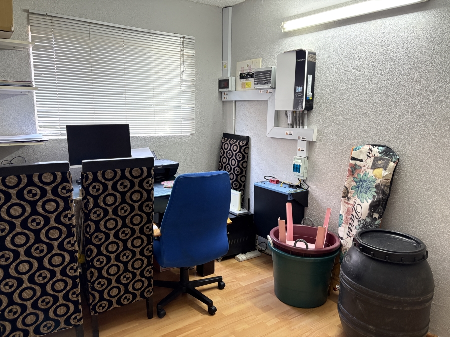 3 Bedroom Property for Sale in Radiokop Gauteng