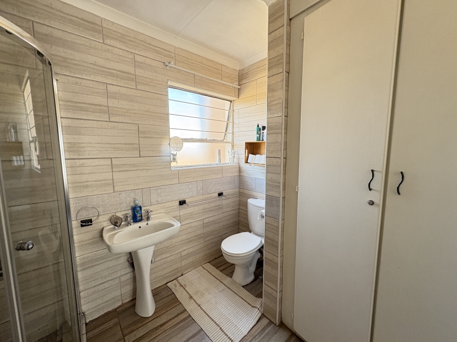 3 Bedroom Property for Sale in Radiokop Gauteng