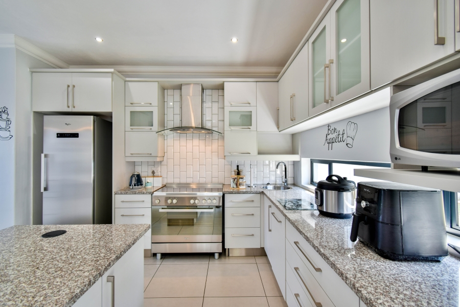 3 Bedroom Property for Sale in Midstream Meadows Gauteng