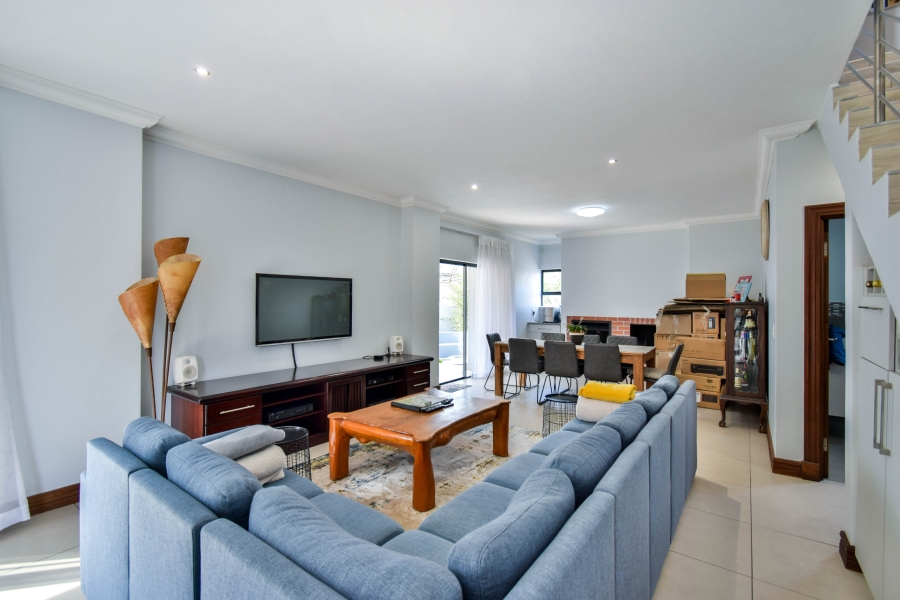 3 Bedroom Property for Sale in Midstream Meadows Gauteng
