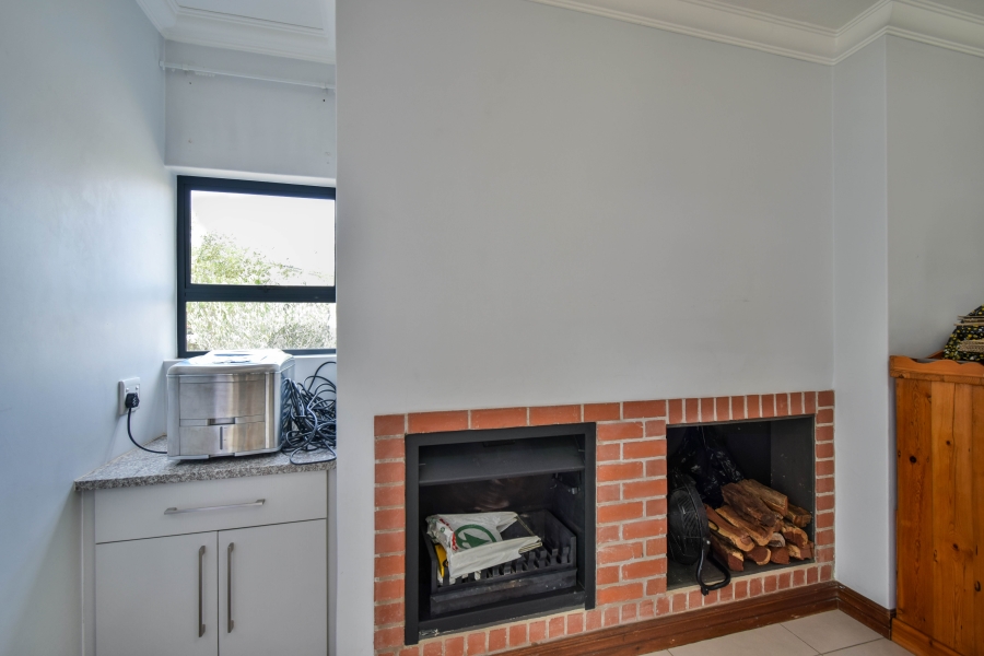 3 Bedroom Property for Sale in Midstream Meadows Gauteng