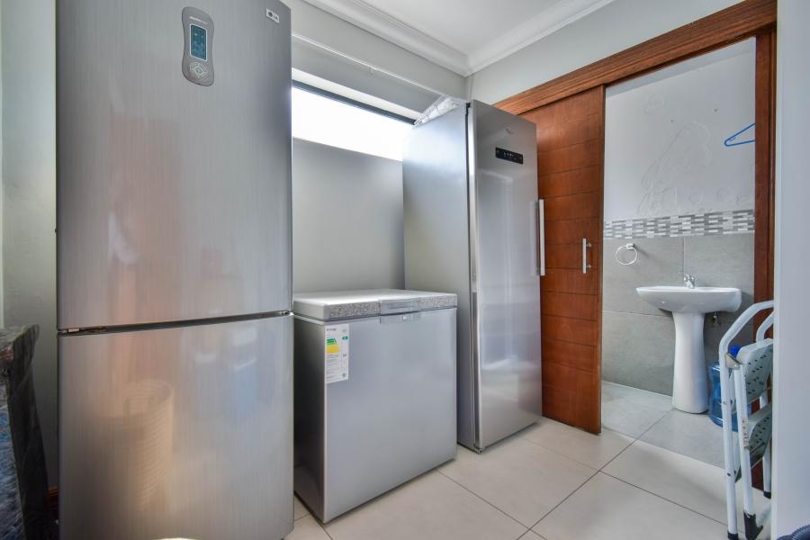 3 Bedroom Property for Sale in Midstream Meadows Gauteng