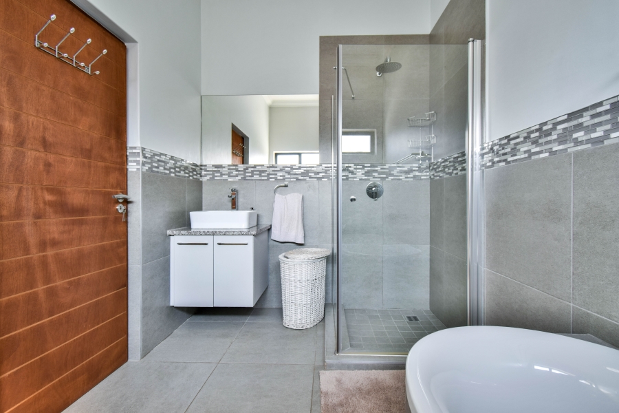 3 Bedroom Property for Sale in Midstream Meadows Gauteng