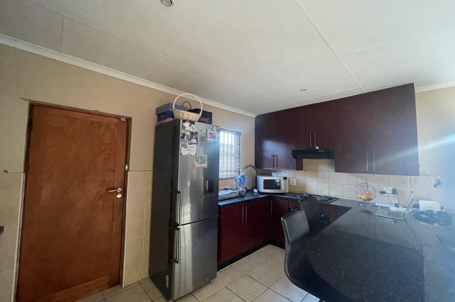 3 Bedroom Property for Sale in Arundo Estate Gauteng