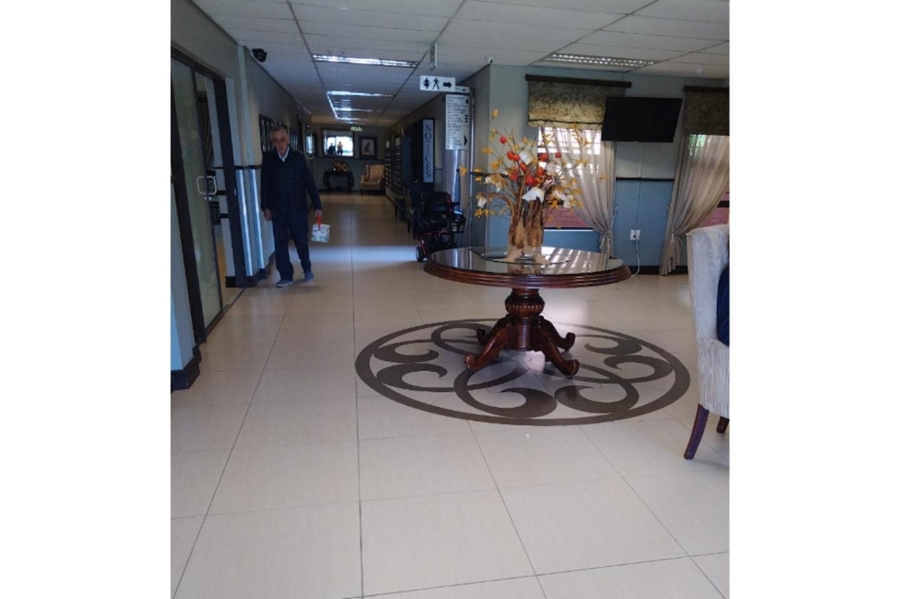 To Let 2 Bedroom Property for Rent in Featherbrooke Hills Retirement Gauteng