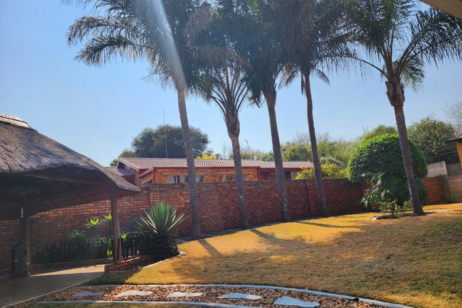 3 Bedroom Property for Sale in Valhalla Gauteng
