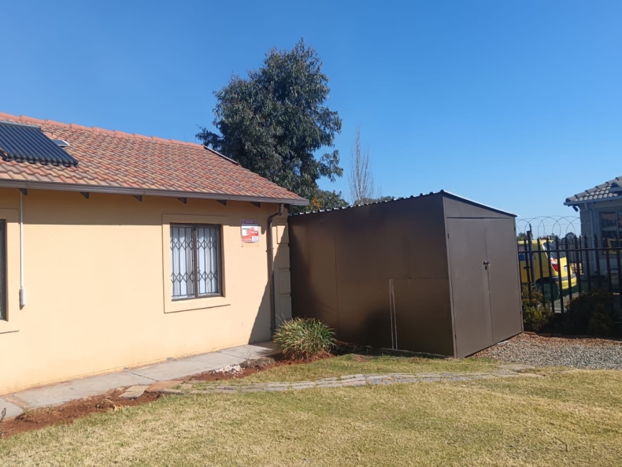 3 Bedroom Property for Sale in Pollak Park Gauteng