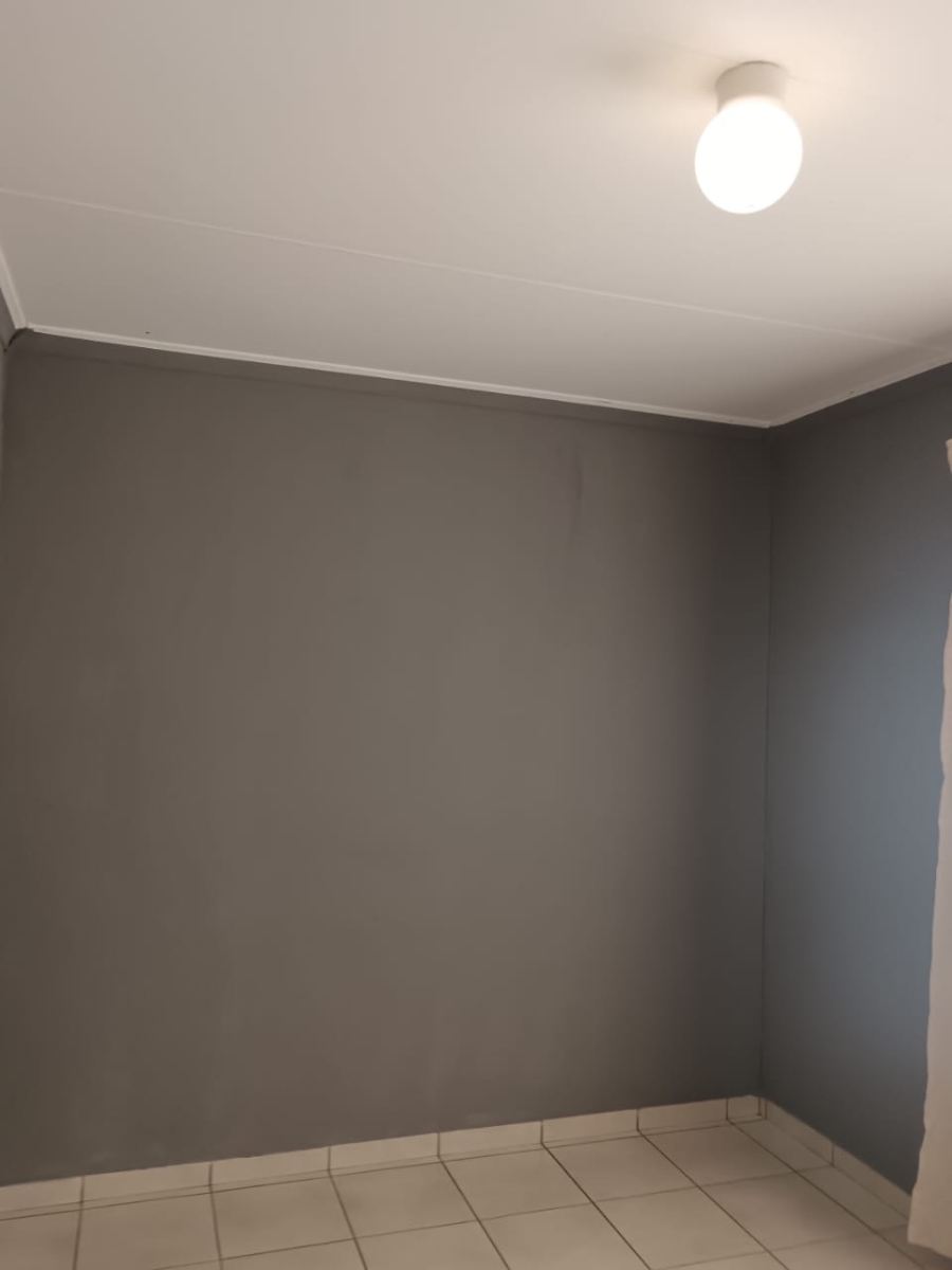 3 Bedroom Property for Sale in Pollak Park Gauteng