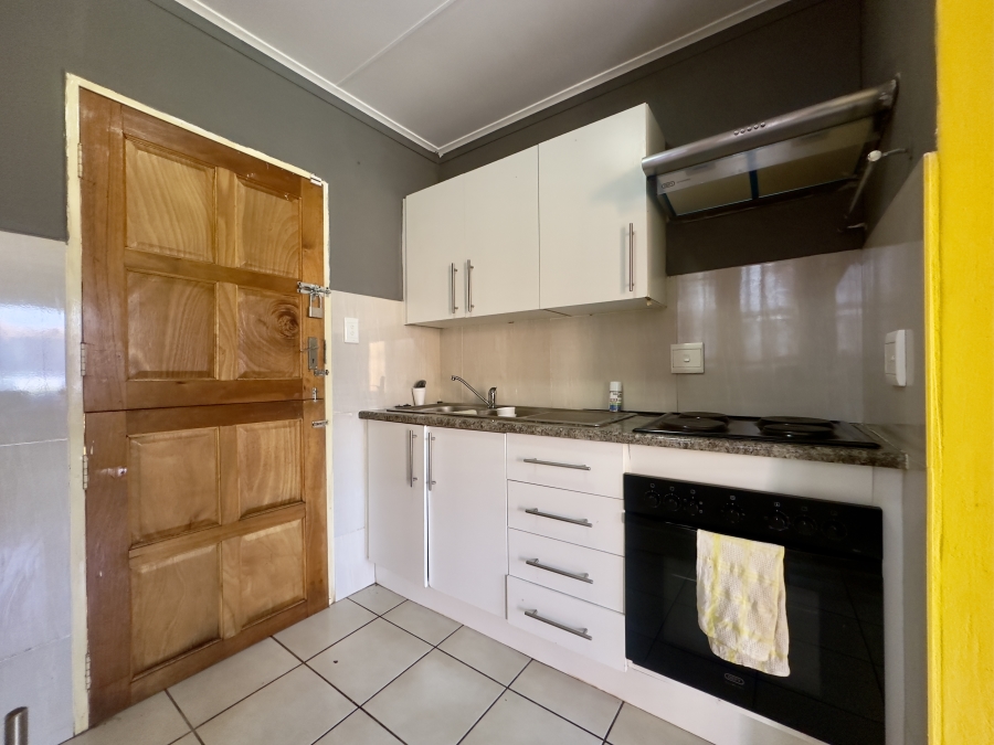 3 Bedroom Property for Sale in Pollak Park Gauteng
