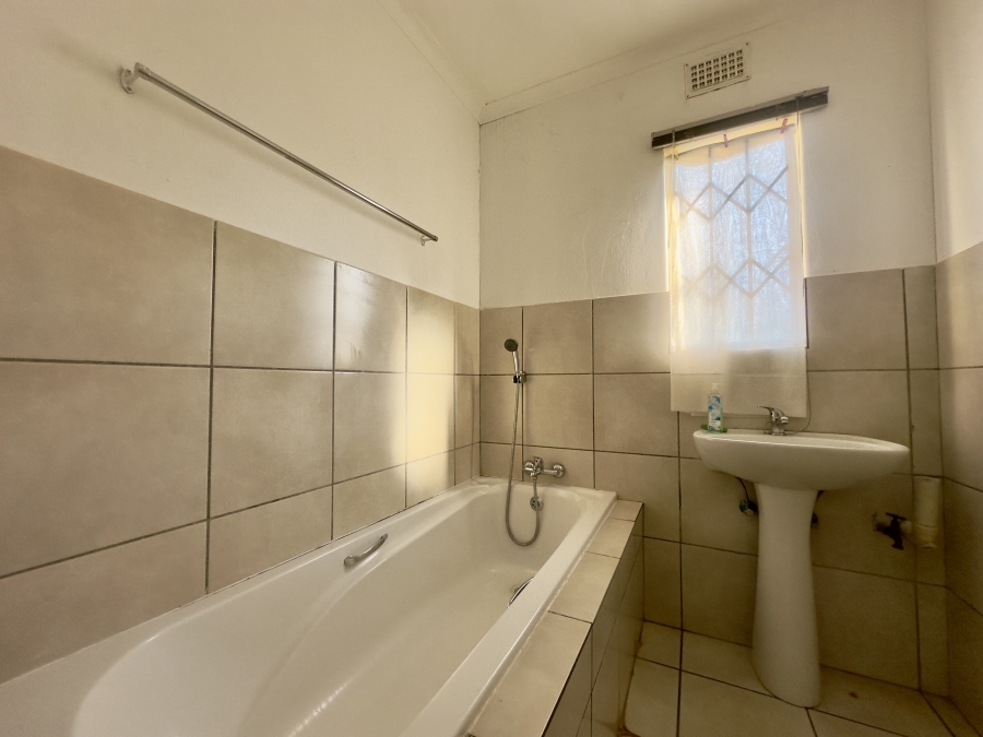 3 Bedroom Property for Sale in Pollak Park Gauteng