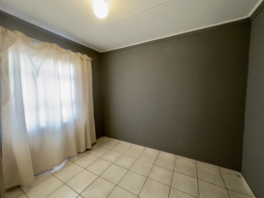 3 Bedroom Property for Sale in Pollak Park Gauteng