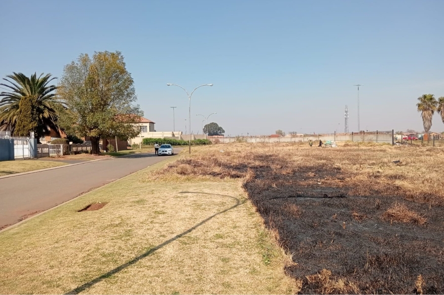 0 Bedroom Property for Sale in Actonville Gauteng