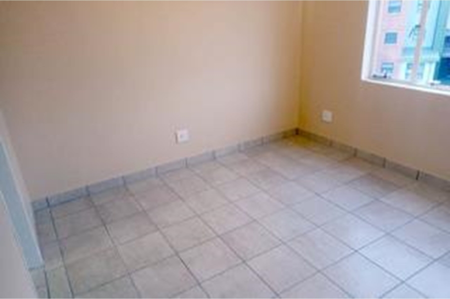 2 Bedroom Property for Sale in Vorna Valley Gauteng