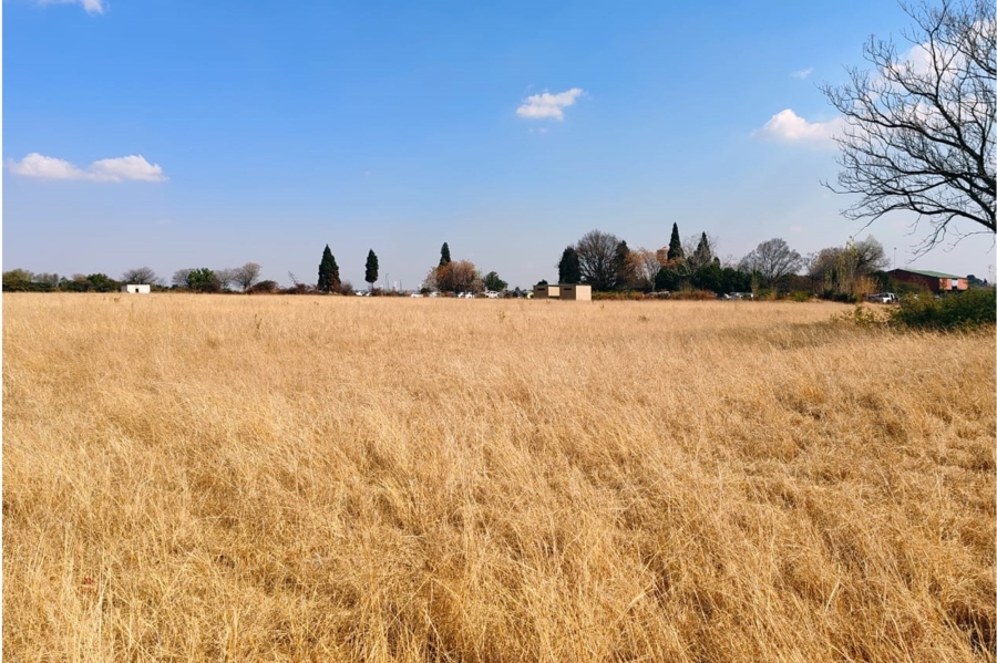 0 Bedroom Property for Sale in Riverpark Gauteng
