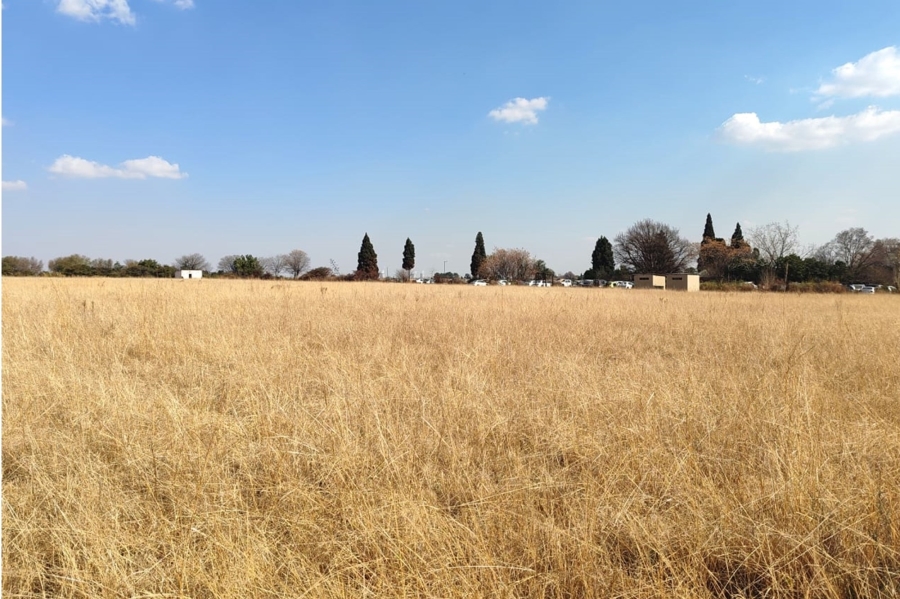 0 Bedroom Property for Sale in Riverpark Gauteng