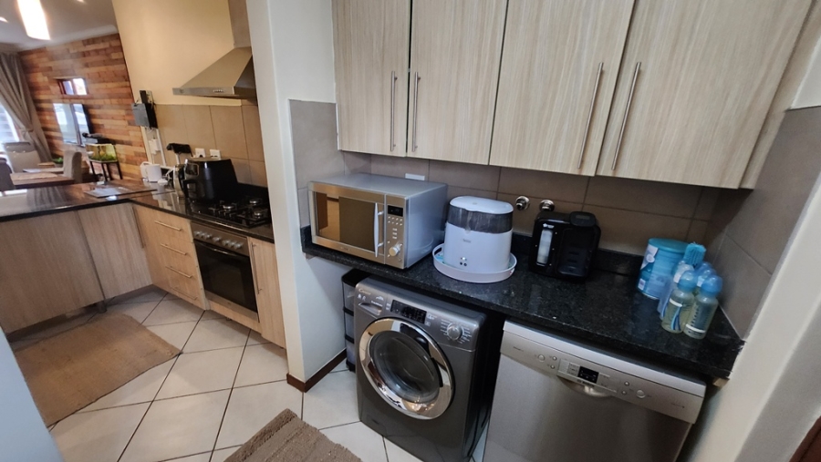 3 Bedroom Property for Sale in Monavoni Gauteng