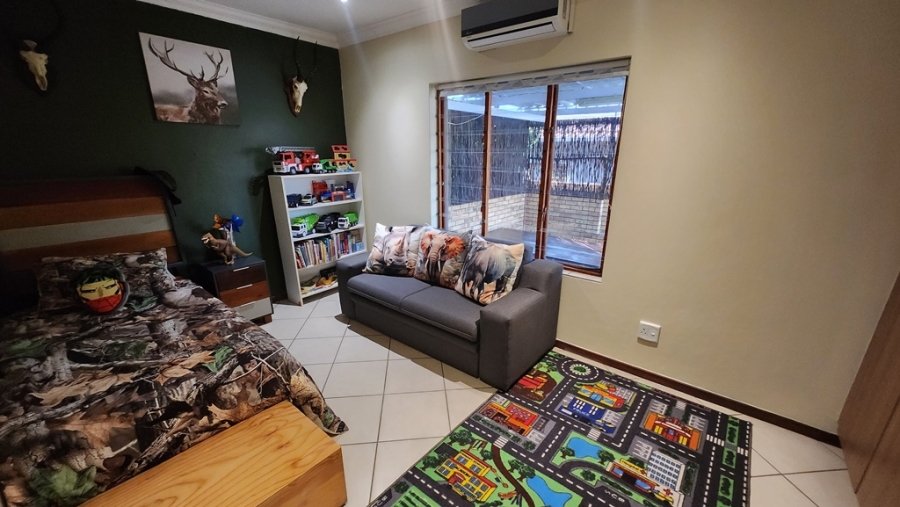 3 Bedroom Property for Sale in Monavoni Gauteng