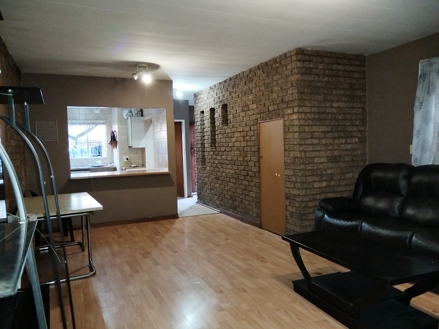 2 Bedroom Property for Sale in Vereeniging Gauteng