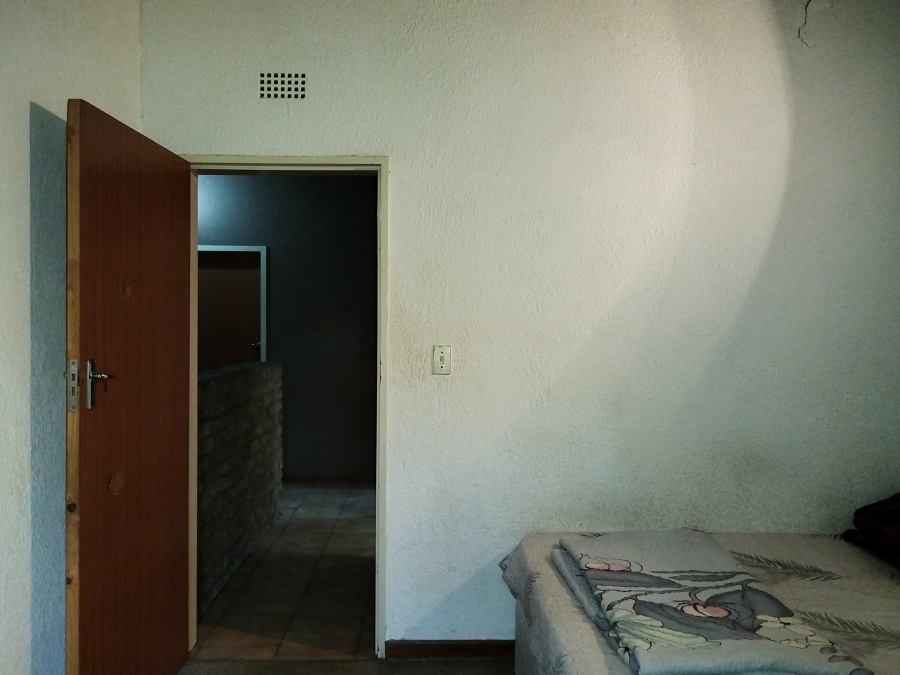 2 Bedroom Property for Sale in Vereeniging Gauteng