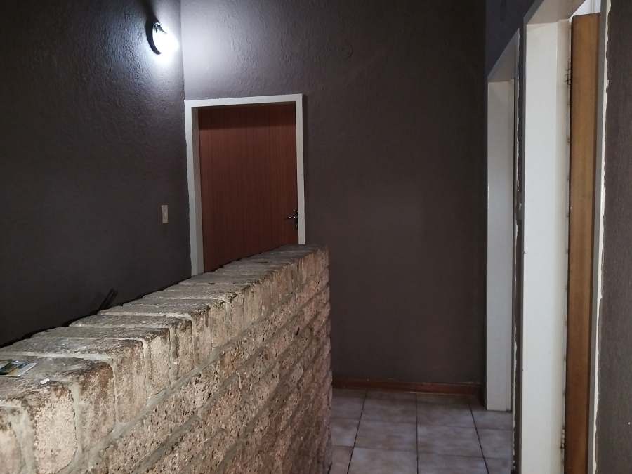 2 Bedroom Property for Sale in Vereeniging Gauteng