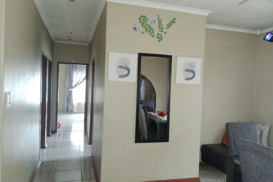 3 Bedroom Property for Sale in Booysens Gauteng