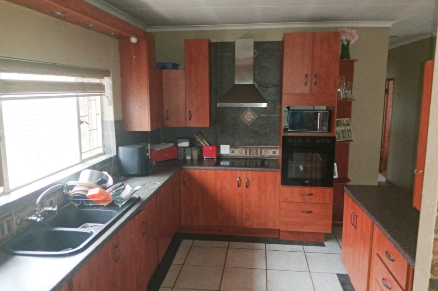 3 Bedroom Property for Sale in Booysens Gauteng