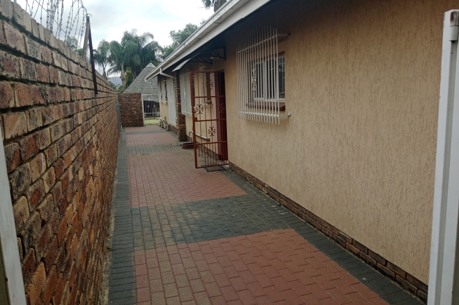 3 Bedroom Property for Sale in Booysens Gauteng