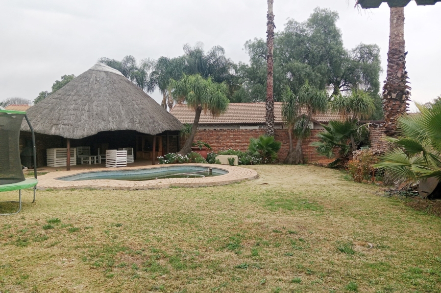 3 Bedroom Property for Sale in Booysens Gauteng
