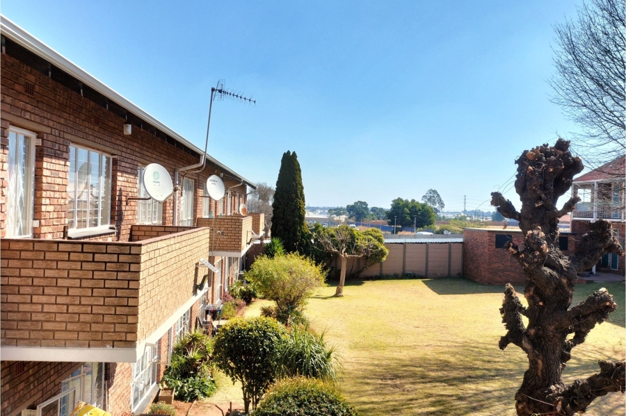 2 Bedroom Property for Sale in Horizon View Gauteng