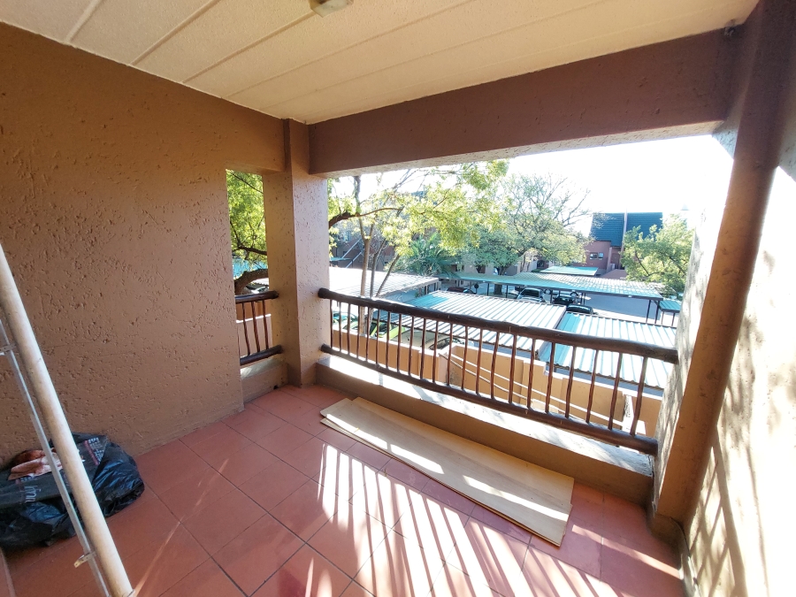 To Let 2 Bedroom Property for Rent in Fourways Gauteng