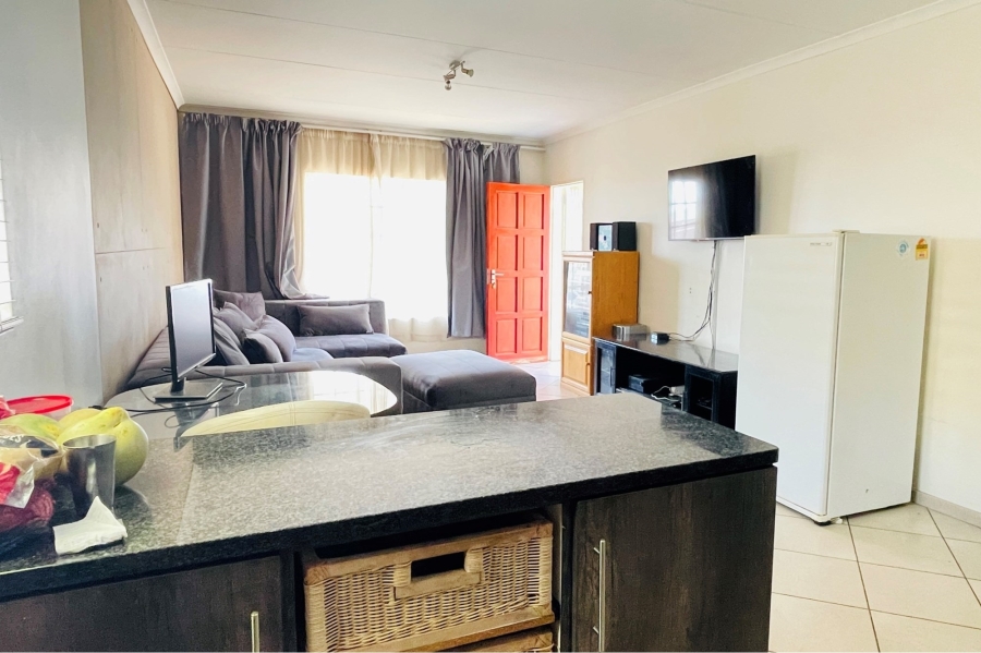 To Let 3 Bedroom Property for Rent in The Reeds Gauteng