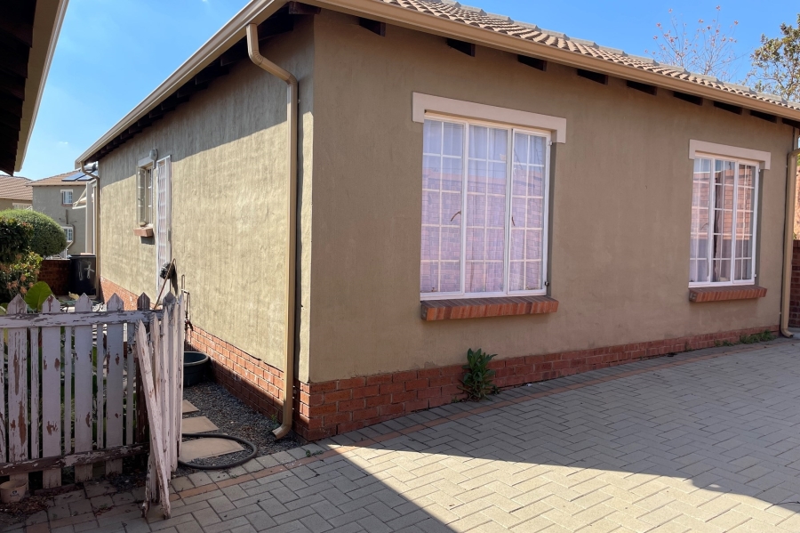 To Let 3 Bedroom Property for Rent in The Reeds Gauteng
