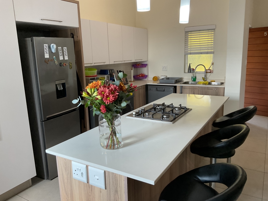 2 Bedroom Property for Sale in Louwlardia Gauteng