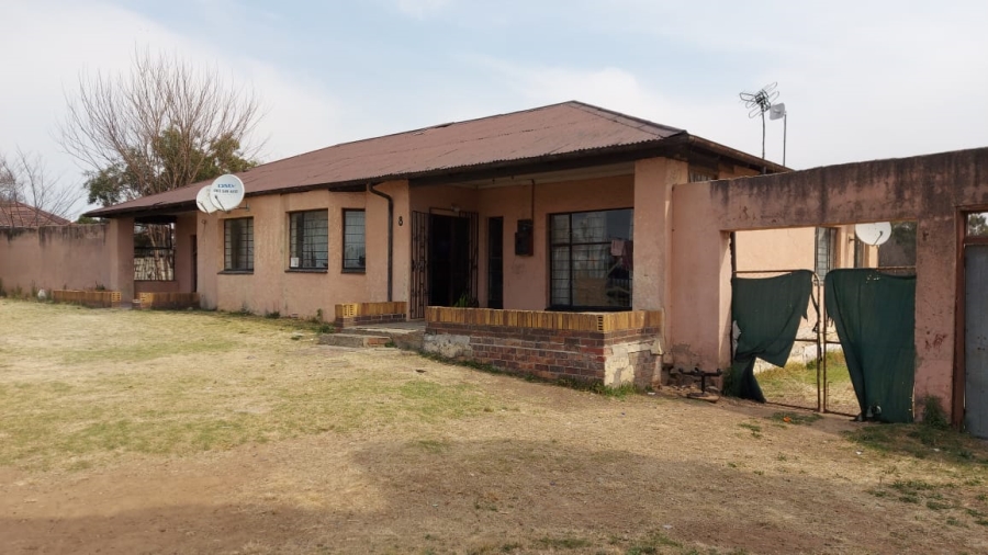 7 Bedroom Property for Sale in New Modder Gauteng