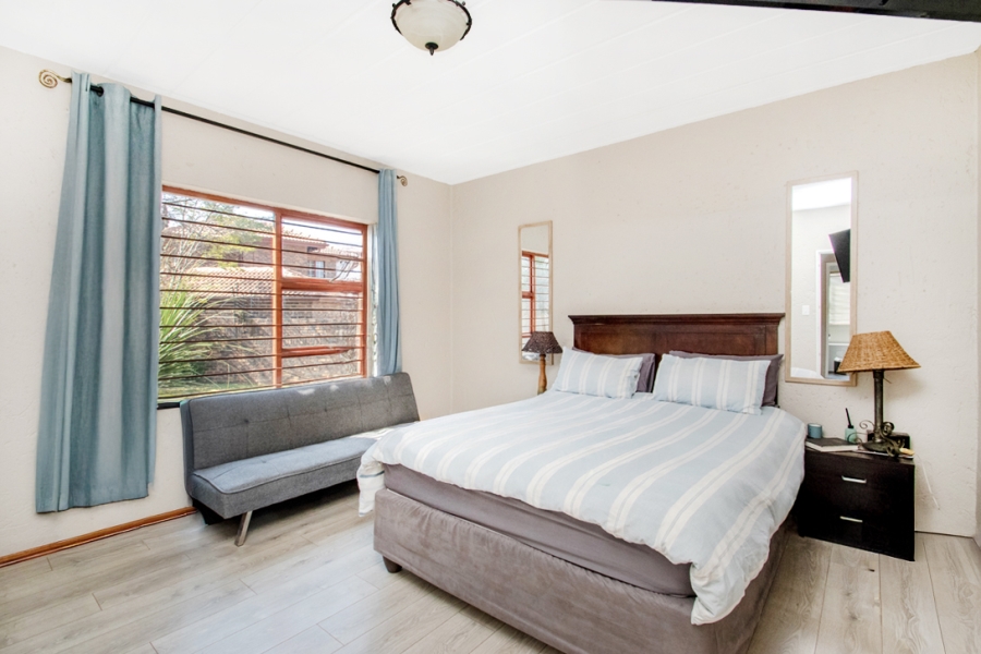 2 Bedroom Property for Sale in Boskruin Gauteng