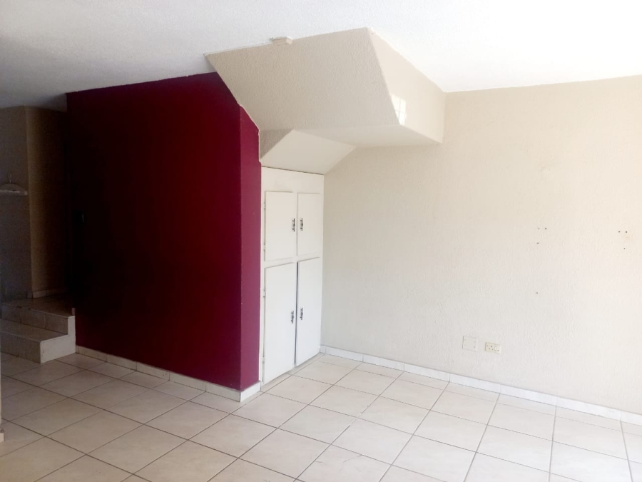3 Bedroom Property for Sale in Crystal Park Gauteng