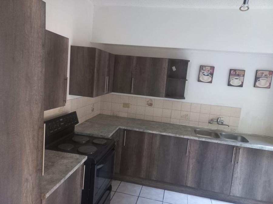 3 Bedroom Property for Sale in Crystal Park Gauteng
