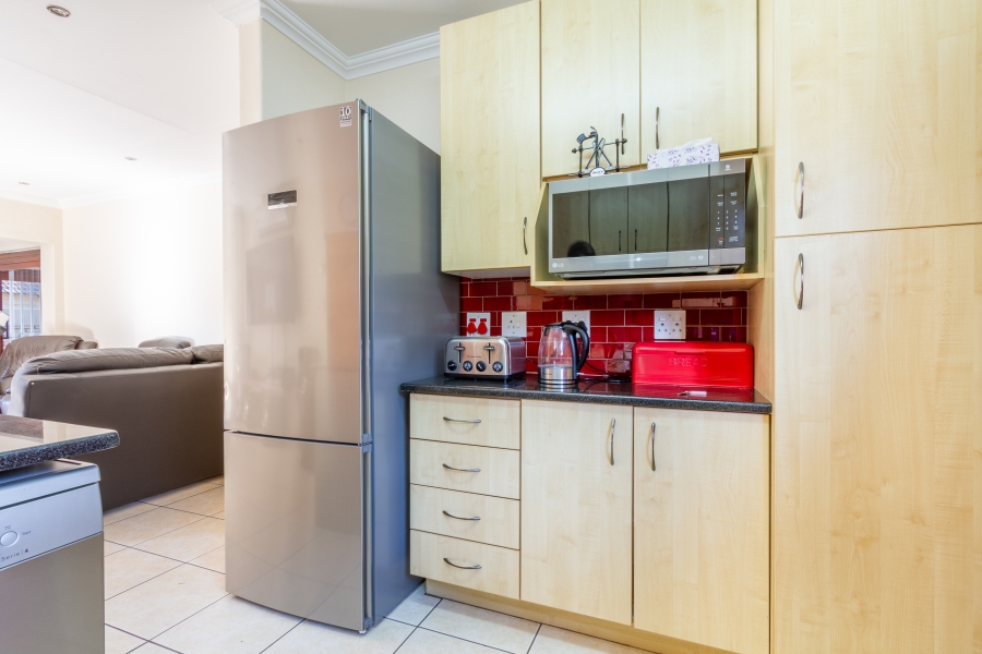 3 Bedroom Property for Sale in Equestria Gauteng