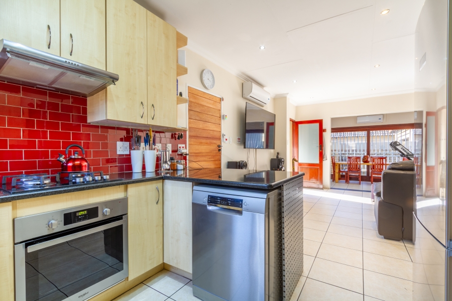 3 Bedroom Property for Sale in Equestria Gauteng