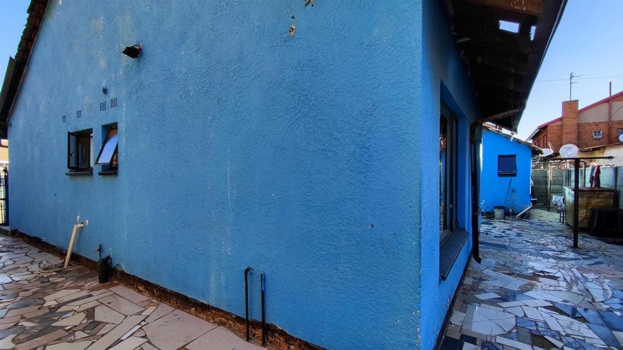4 Bedroom Property for Sale in Actonville Gauteng