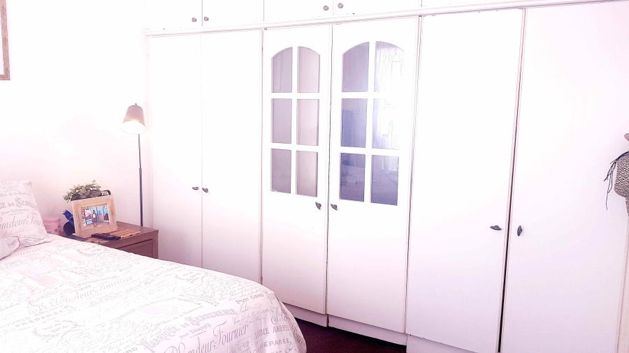 To Let 2 Bedroom Property for Rent in Radiokop Gauteng