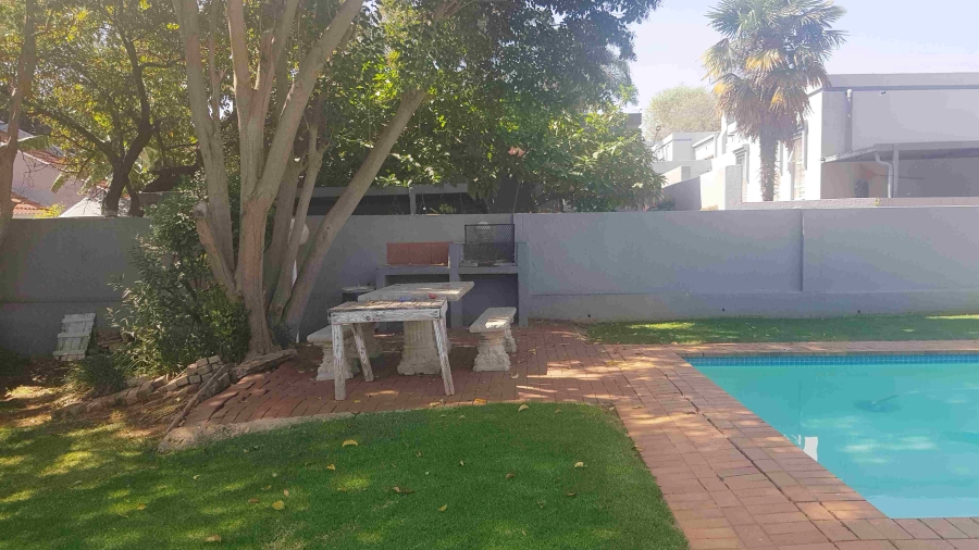 To Let 2 Bedroom Property for Rent in Radiokop Gauteng