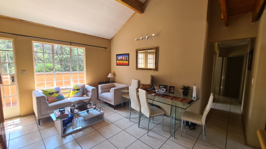 To Let 3 Bedroom Property for Rent in Paulshof Gauteng